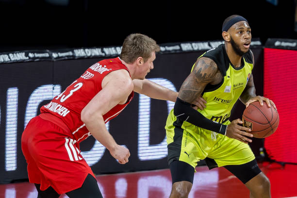 表现一向稳 表现一向稳