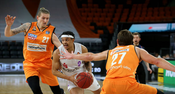 球队回到熟 球队回到熟